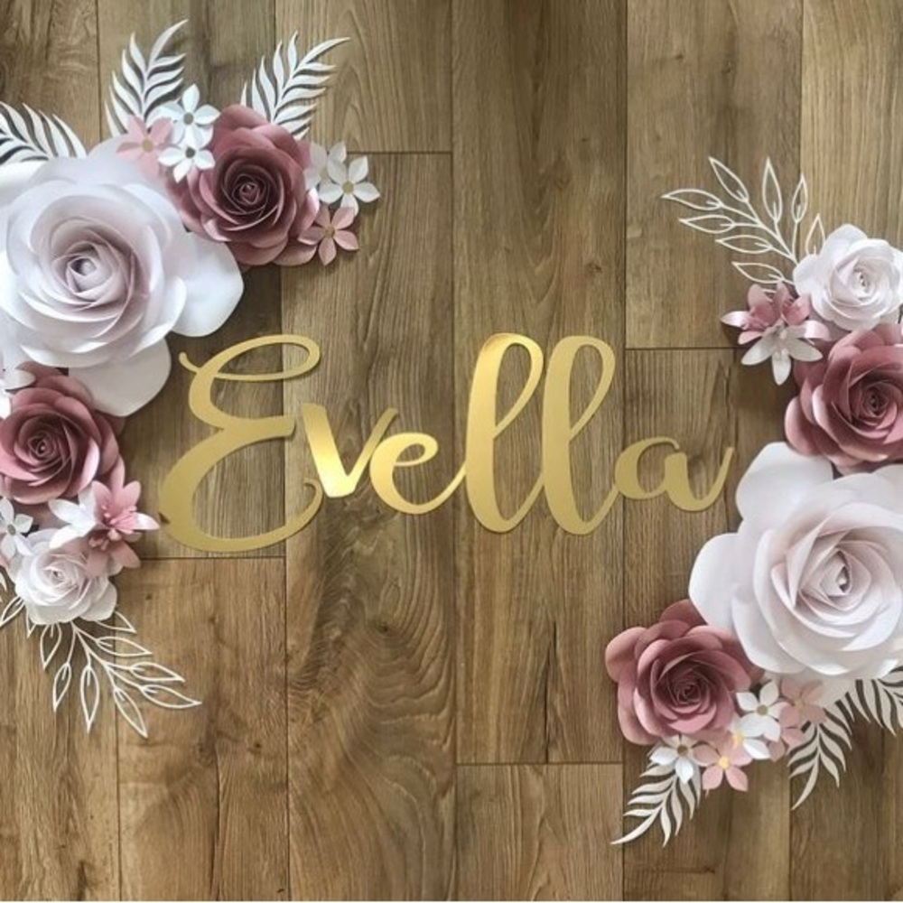 Nursery/Office/Bedroom Flower Decor